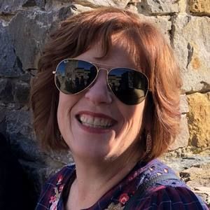 Meet your Posher, Jen